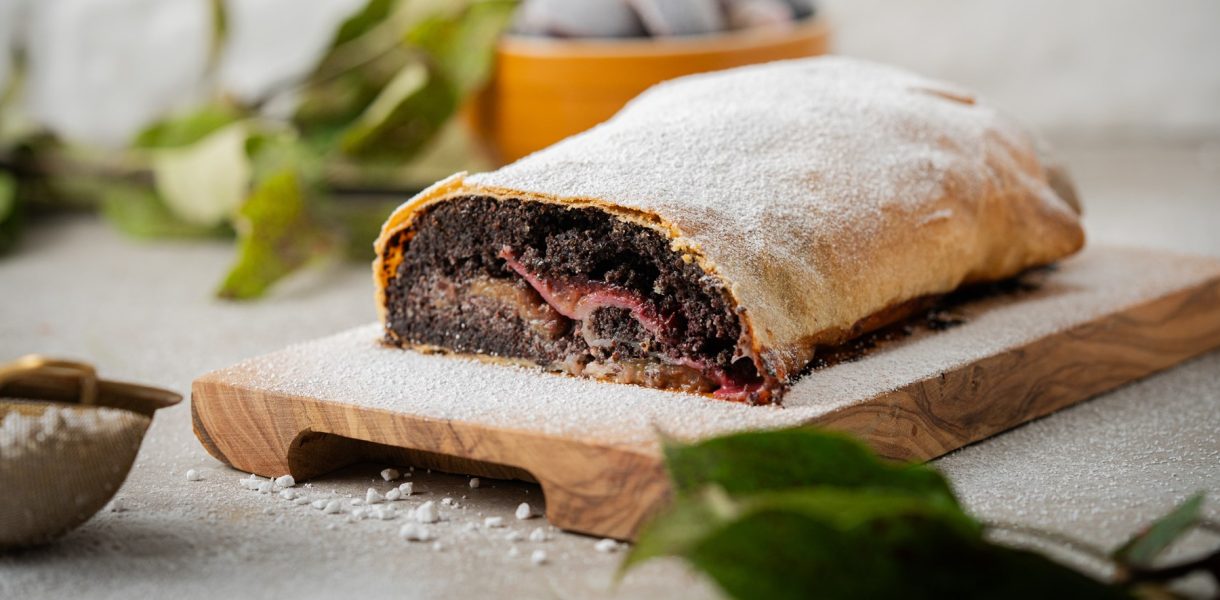 Zwetschken-Mohn-Strudel